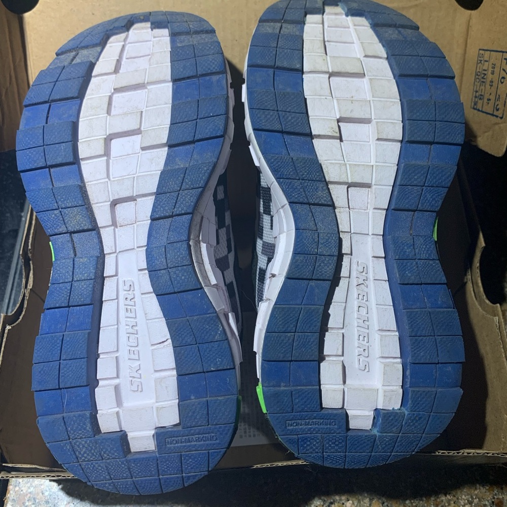 MEGA CRAFT SNEAKER